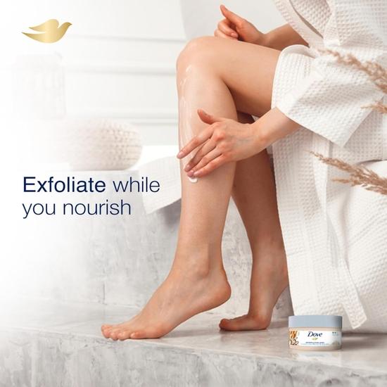 DOVE Полироль для тела для отшелушивания и питания кожи с измельченной макадамией и рисовым молоком | Для сияющей и мягкой кожи | Без сульфатов | 100 г
