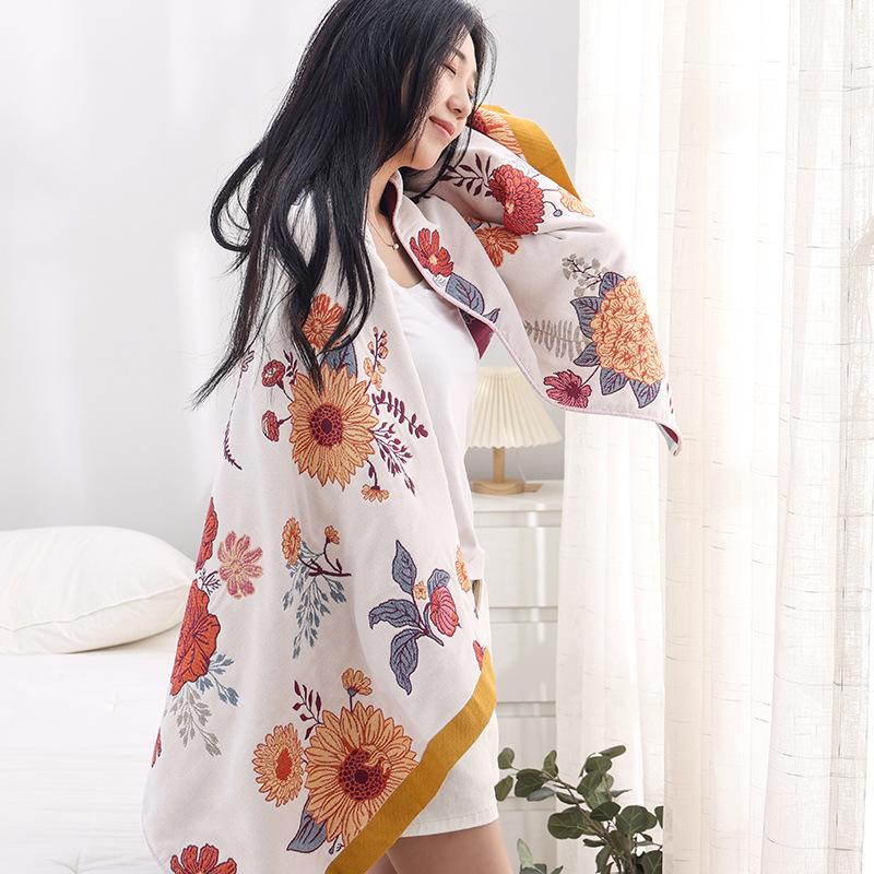 80x160cm Orange Flowers Bath Towel Pure Cotton Soft Absorbent Quick-drying Towel Beach Towel for Women,1pc