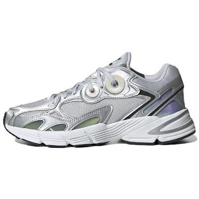 Женская обувь – Кроссовки