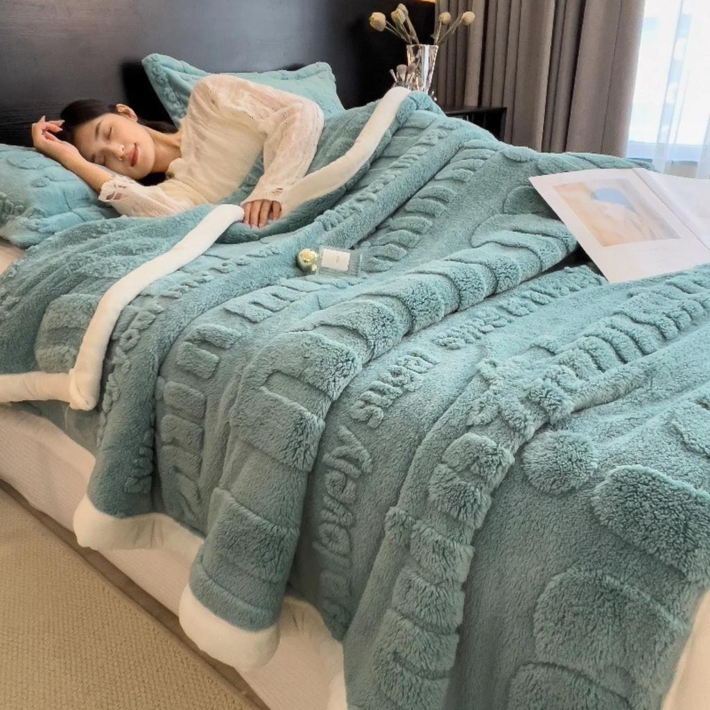 1PC New Winter Blanket for Bed Soft Fluffy Sofa Blankets Warmth Cozy Four-season Versatility Blankets for Beds Sofa Nap Blanket