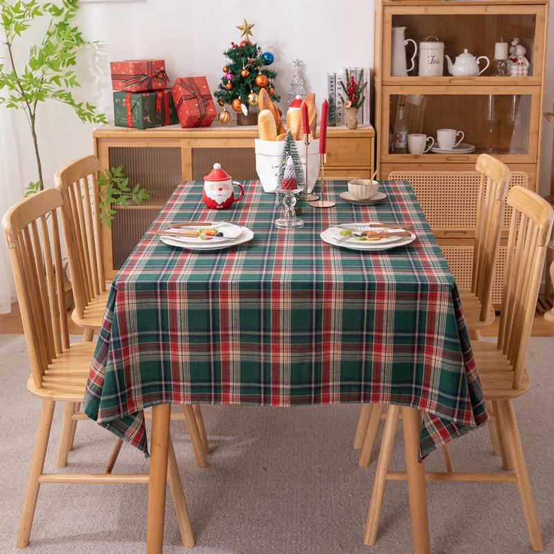 25 Custom-Dyed Polyester-Cotton Festive Christmas Red Grid Gold Silk Decorative Fringed Coffee Table Tablecloth Dining Table Cloth