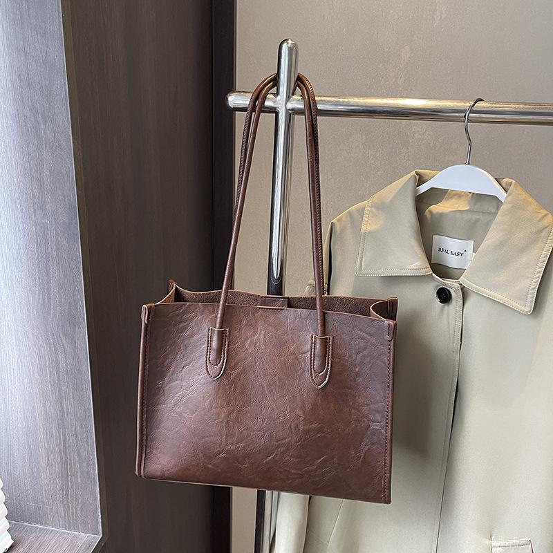 Высококачественная модная универсальная сумка-тоут для женщин 2024 года, новая большая вместительная повседневная ретро-сумка, большая сумка через плечо