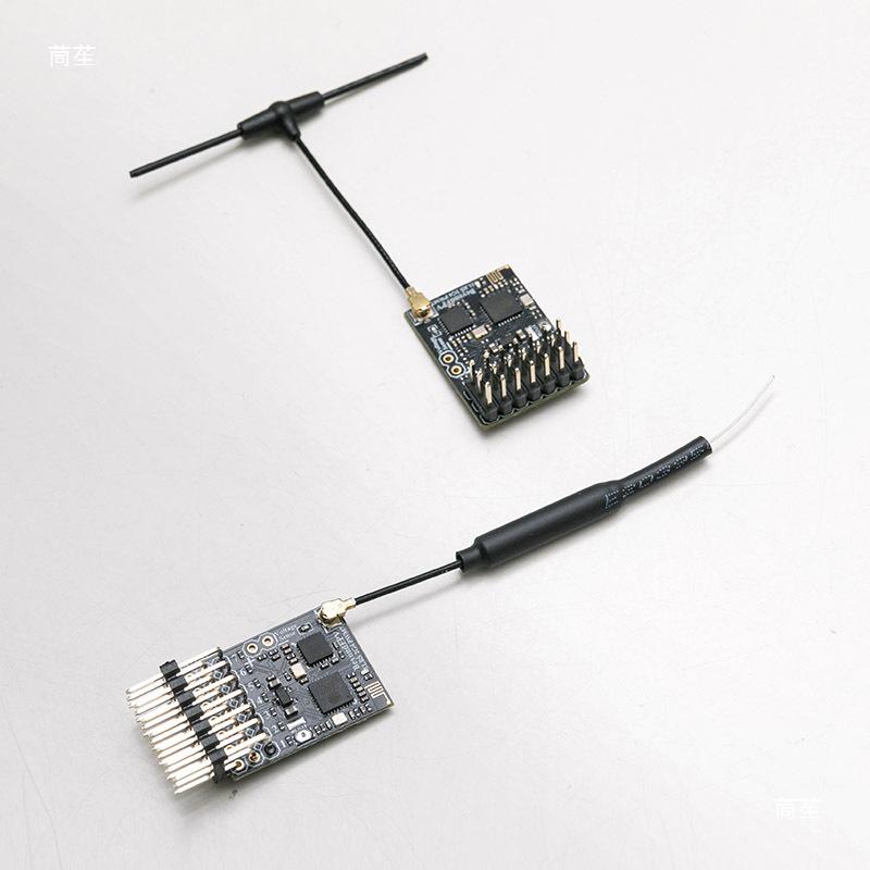 BeyondFPV ELRS 2.4G 7-Channel PWM Receiver for FPV Drones, Fixed-Wing Aircraft, Cars, Boats, and RC Models