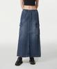 Musinsa Standard Woman Women'S Denim Cargo Elastic Waist Maxi Skirt [Medium Indigo]