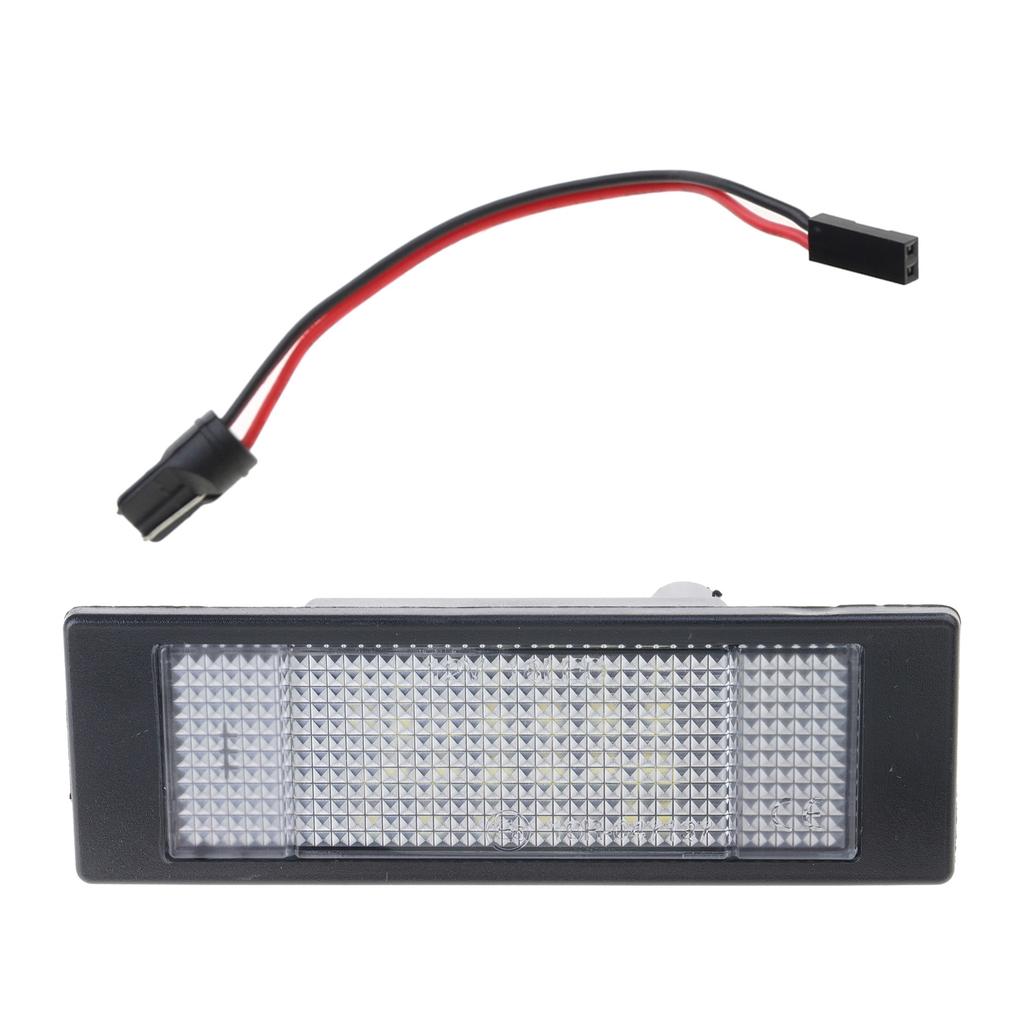 LED License Plate Lamp for Z4 E85 E86 E89 E81 E87 F20 F21 63267193294 6326-7193-294 Rear Bumper Number Plate Lamp Light