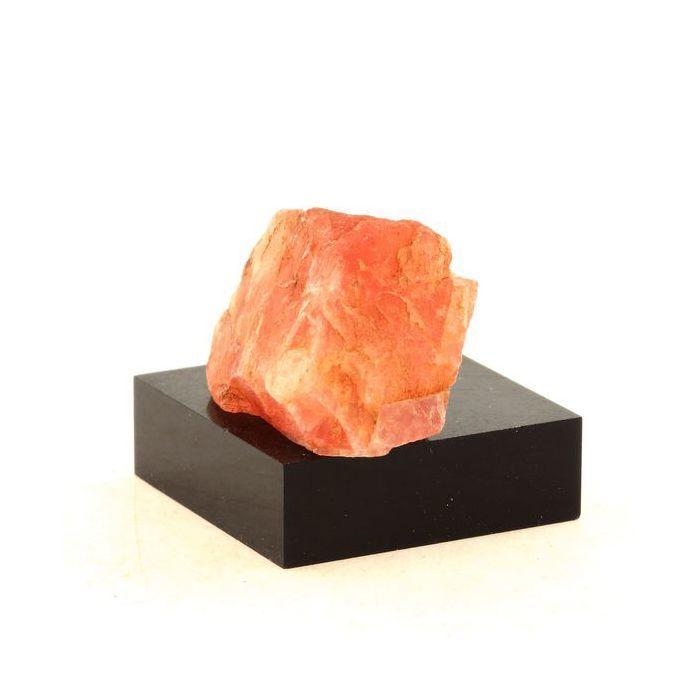 Pierres et Minéraux. Fluorite Rose. 81.0 ct. Talèfre, Massif du Mont-Blanc, France.