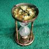 Home Decor Brass Collectible Sand Timer Hourglass 5 Minutes Hourglass with Magnetic Compass On Both Ends