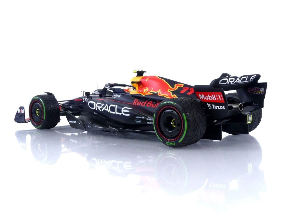 Minichamps Oracle Red Bull Racing Гран-при Японии RB18#11 2022-118