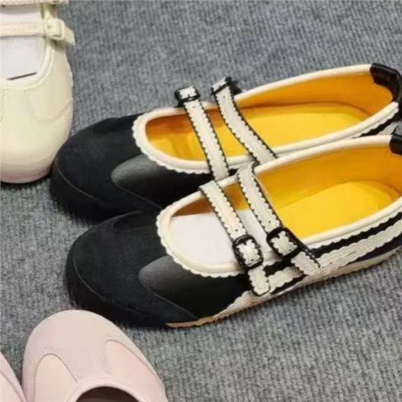 Розовые балетки спортивные внутренние плоские одинарные туфли женские 2025 новые весенние юбка Мэри Джейн маленькие кожаные туфли