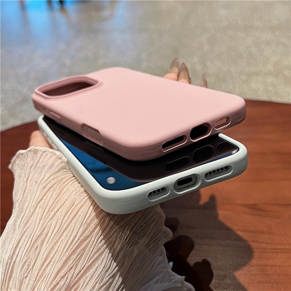 For iPhone 16 Pro Max Case Soft Microfiber Lining Liquid Silicone+PC Phone Cover