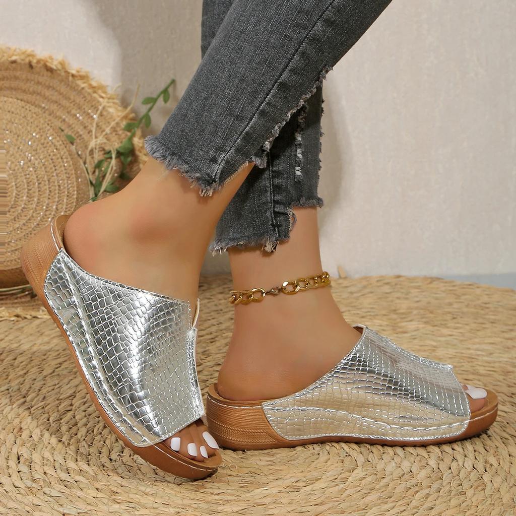 Модные женские тапочки, новые тапочки с покатым каблуком и узором «бабочка» в виде рыбьего рта, мягкая подошва, модные удобные сандалии с толстой подошвой