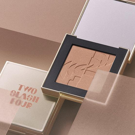 TWO SLASH FOUR Румяна для всего лица 5,5 г