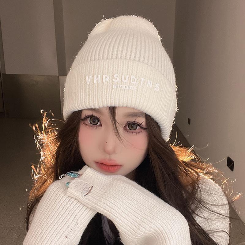 Женская осенне-зимняя новая корейская версия универсальной сокровищницы теплая вязаная шапка с надписью студенческая маленькая модная шапка для женщин