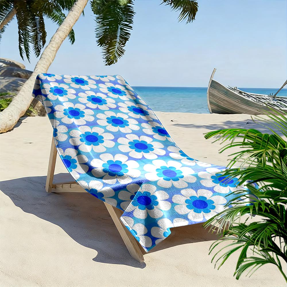 Blue and White Daisy Pattern Towel Beach towel quick-drying for travel outdoor sports jogging beach and swimming