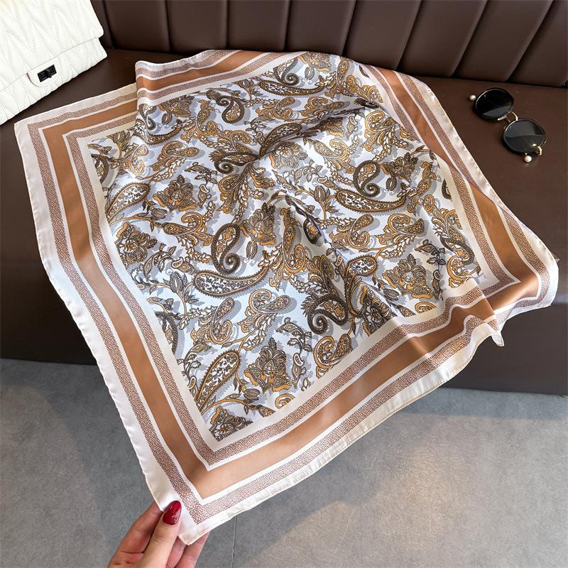 New Fashion 70X70cmPrinted Women's Scarf Pashmina Silk Scarf Square Shawl Decorative Headband Neck Luxury Design Bandana