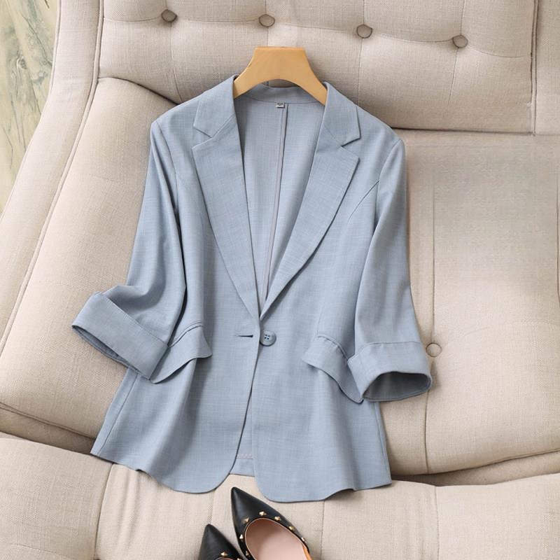 Stylish Casual Blazer Jacket for Women Perfect for Spring and Fall Seasons