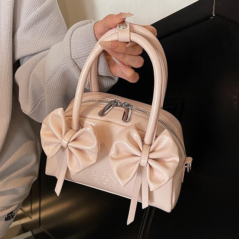 2025 New Sweet Girl Style Bow Portable Boston Bag Fashion Niche Design Versatile Messenger Bag Women