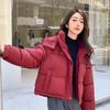 Женская короткая куртка с капюшоном с подкладкой, новая зимняя модель 2025 года, утепленная куртка с утолщенным дизайном