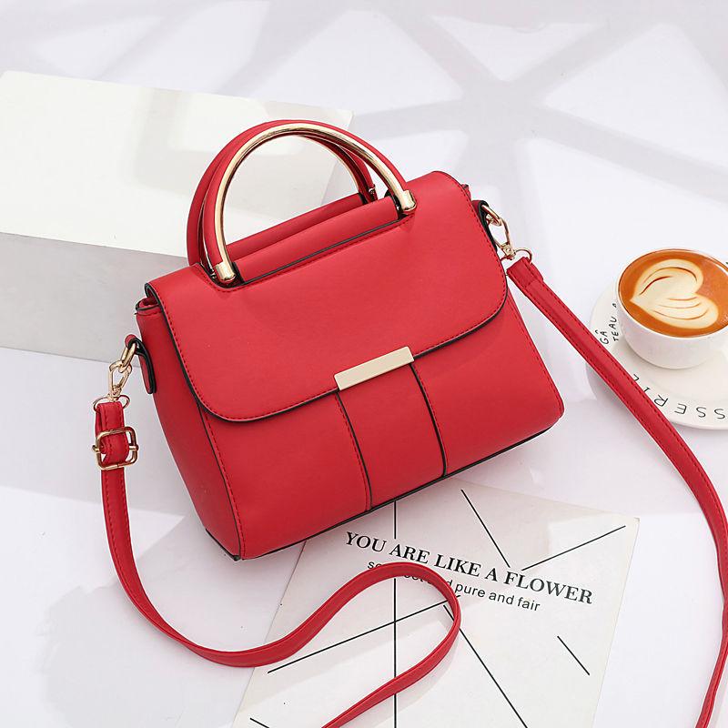 Small Square Bag Handbag Women's Bag Versatile Women's Fashion One-shoulder Messenger Bag
