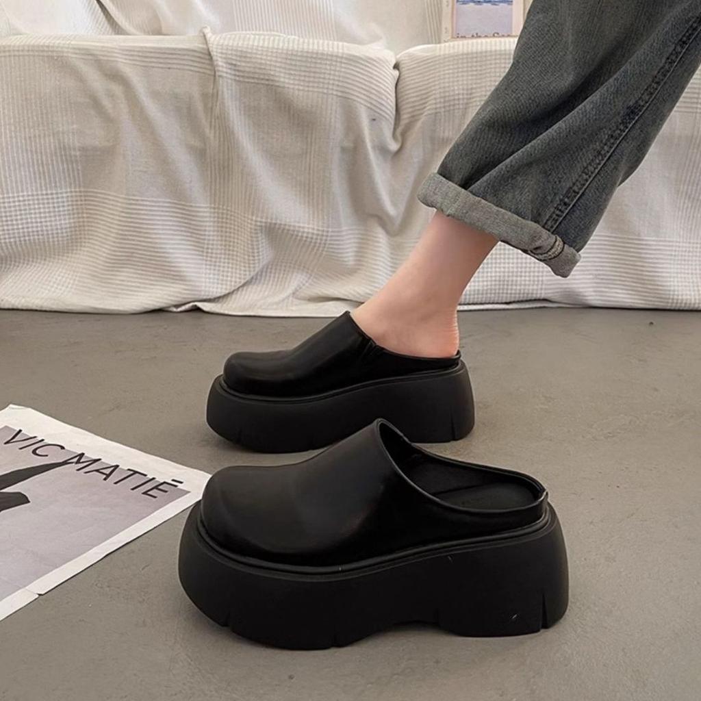 One-pedal Outer Slippers Without Heels, Muffin Shoes, Super Thick Soles To Increase the Height of the Bag Head and Half Slippers, Women's 2025 Autumn 