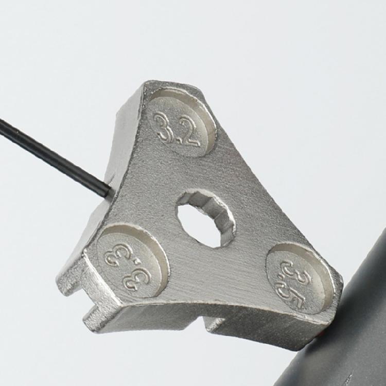 Квадратный ниппельный ключ 3 размера в одном, Инструменты для правки колес, 3,23/3,3/3,45 мм