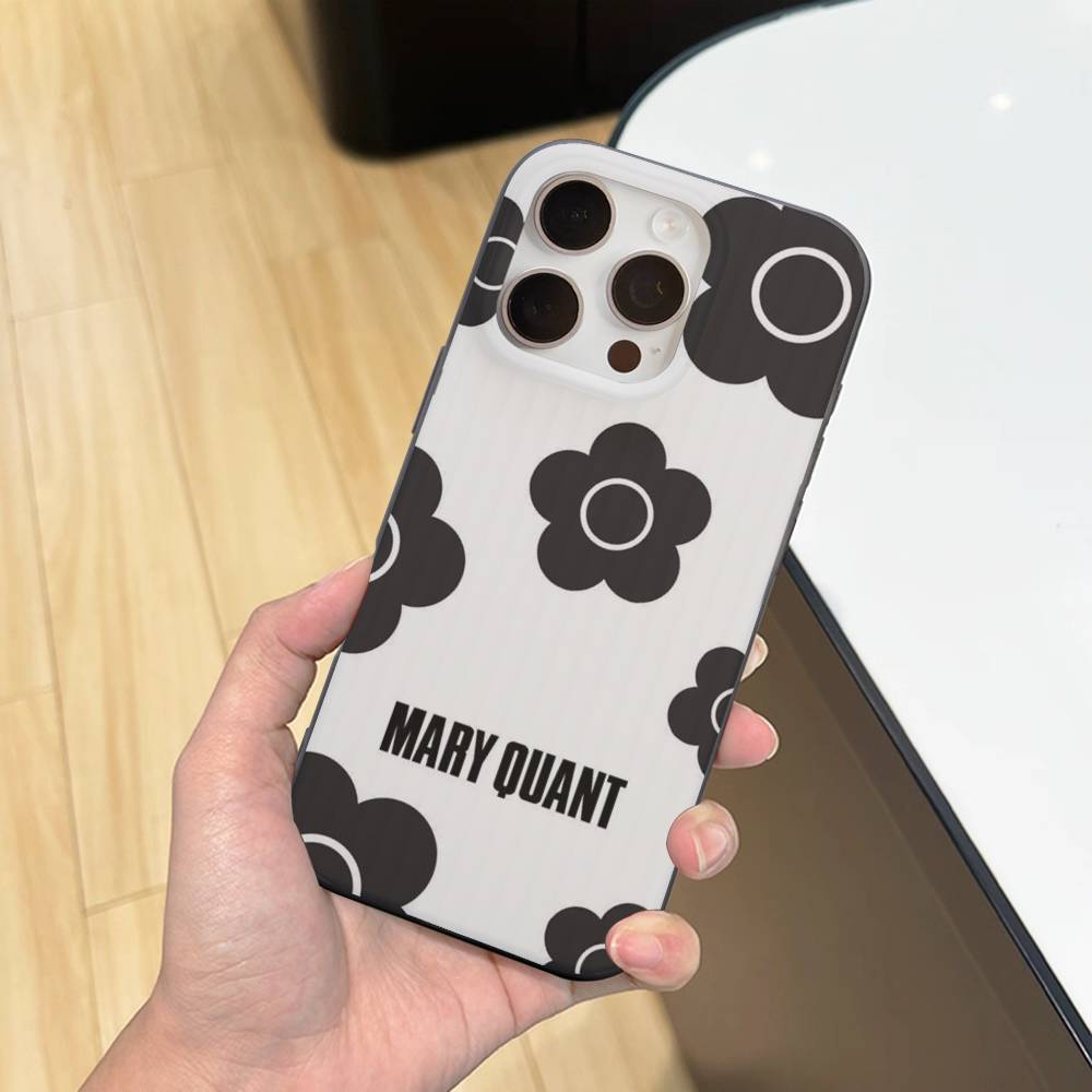 Fashion Brand Q-Quant Mary For IPhone 17 16 15 11 12 13 14 Pro Max Plus Pro Corrugated Translucent Back Phone Cover