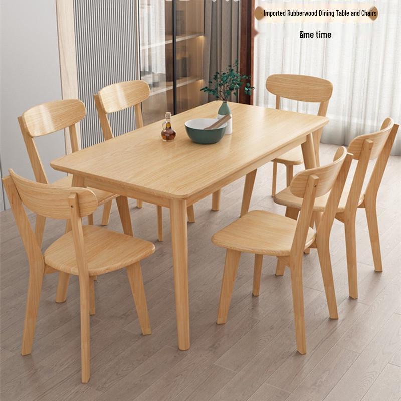 Комплект обеденного стола из скандинавского дуба - стиль бревна для дома, маленькой квартиры, ресторана или гостевого дома. Квадратный стол из массива дерева со стульями.