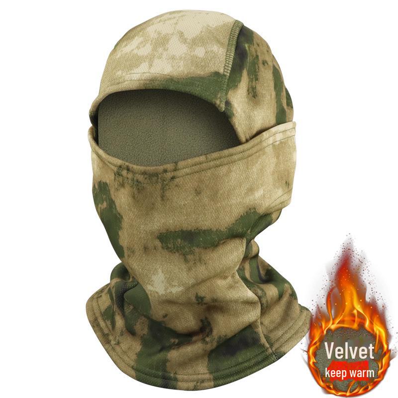 "Winter Camouflage Fleece Hood with Windproof Mask for Outdoor Sports - Thick, Warm, and Cold-Proof for Cycling"