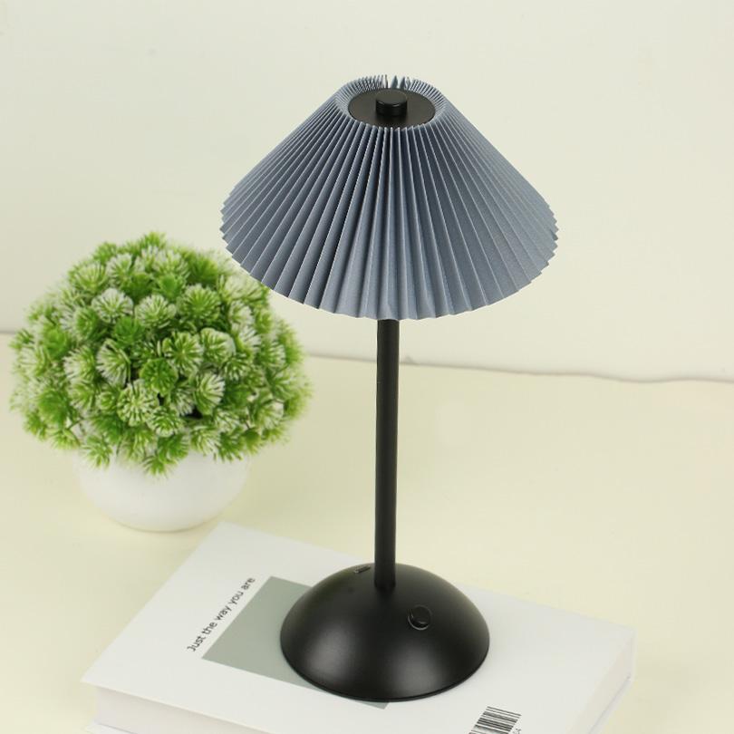 LED Table Lamp Creative Atmosphere Desk Lamp USB Rechargeable Table Lamp Vintage Bedroom Bedside Study Decorative Night Lights