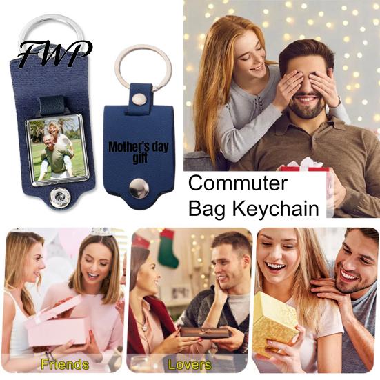 Warm Touch Keychain Pendant, Flip-Up Photo Frame Student Schoolbag Charm, Wear-resistant Metal Buckle Scratch-Resistant Bag Car Key Accessory