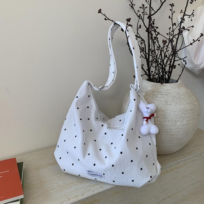 2025 лето новая сумка для поездок на работу большая вместимость плечевая в иностранном стиле мода корейская версия в горошек повседневная плиссированная сумка-тоут
