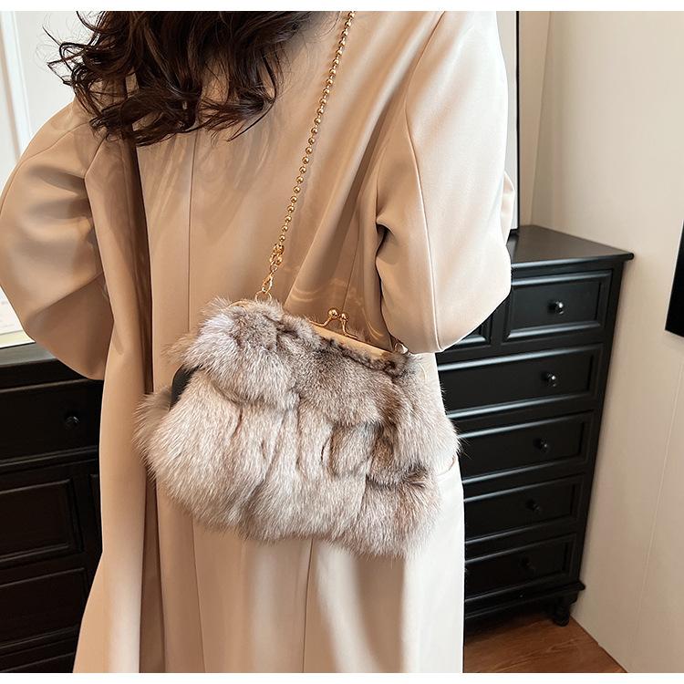 Осенью и зимой новая сумка для волос женская заколка для волос из лисы женская сумка текстура плечо через плечо облако сумка модная внешняя торговля женская сумка