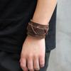 Кожаный браслет для мужчин Guard Wristband Cuff Goth Armbands Concealed Buckle Adjustable Gothic Punk Bracelets Men Jewelry