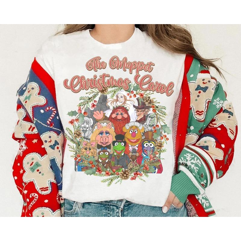 Retro Dolls Christmas Carol Group Christmas Wreath Shirt Christmas Four Seasons Unisex Couple Casual Fashion Streetwear