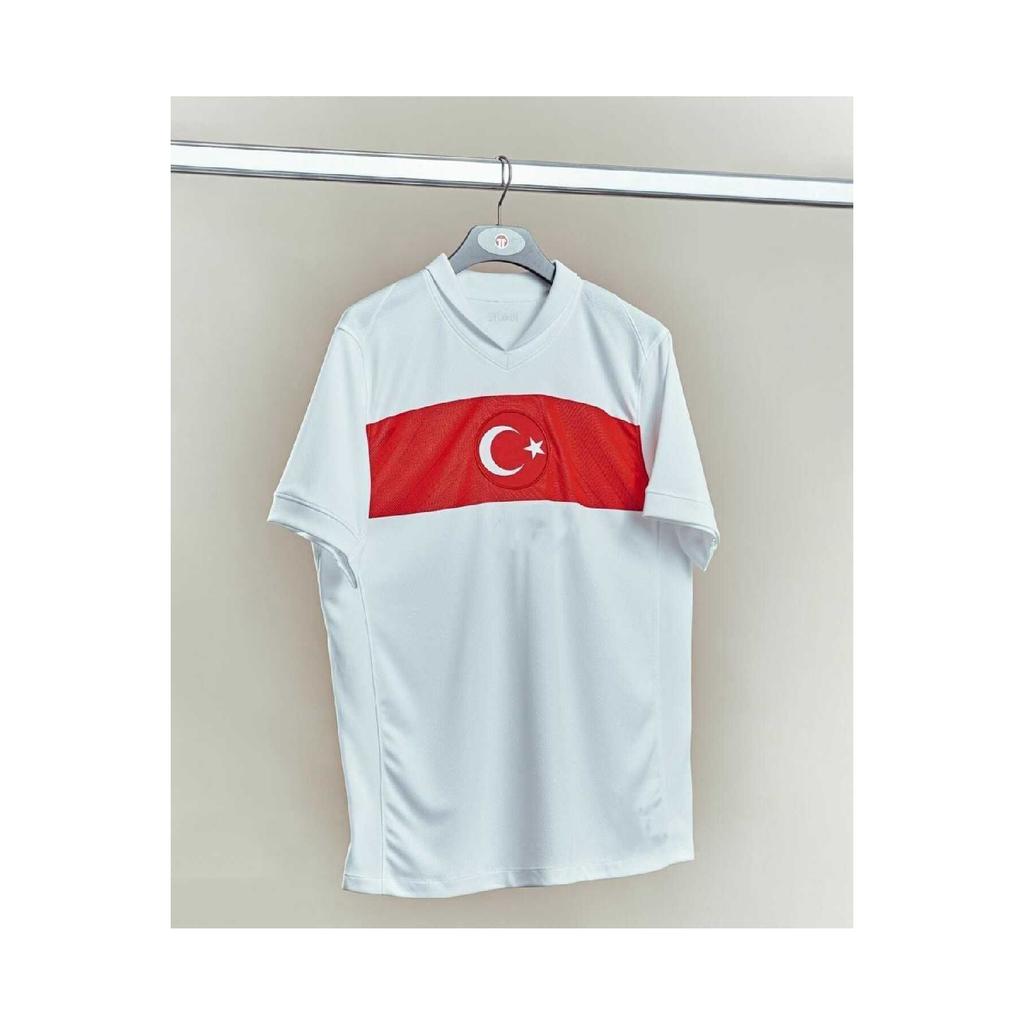 Выездная майка Кенана Йлдз на чемпионате Турции по футболу Евро-2024 (белый)