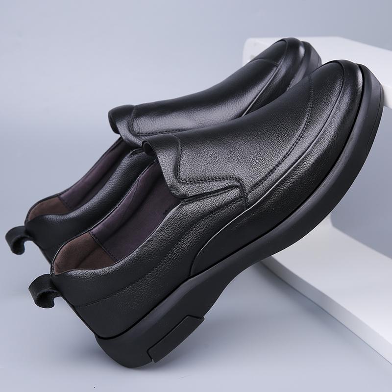 Hot Selling Thick Soled Shoes Europe America Wear-resistant Loafers Men's Business Shoes Men's Genuine Leather Casual Shoes