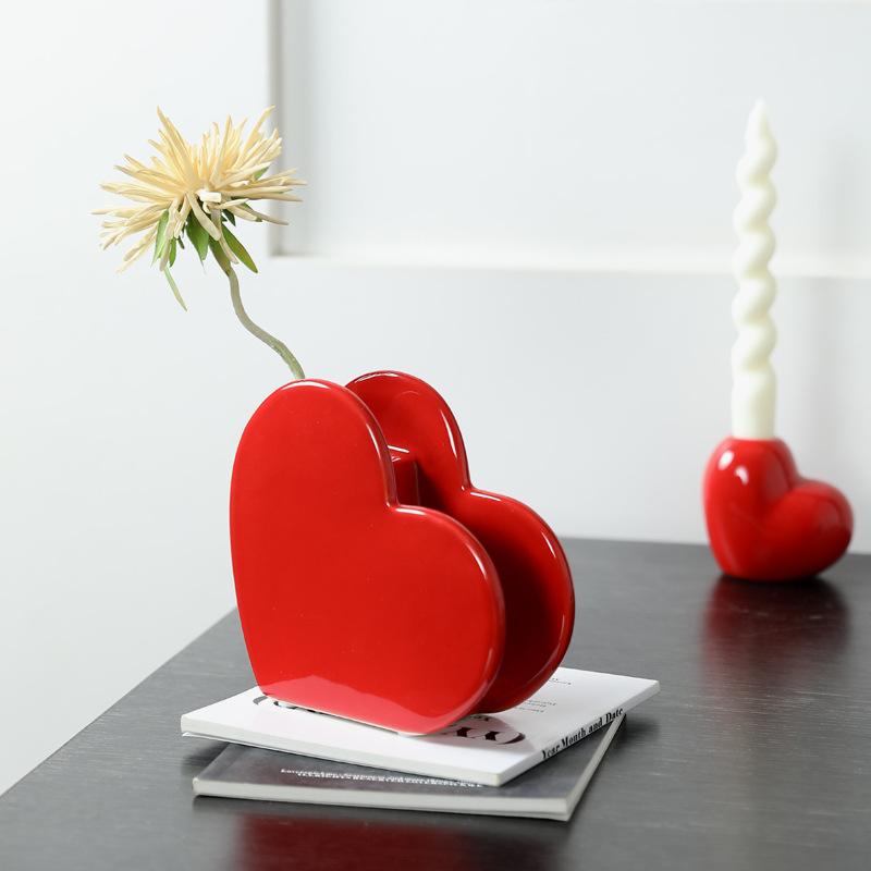 Ceramic Heart-shaped Vase Love Flower Vase Flower Arrangement Accessories Ceramic Handicrafts Red Heart Shape Home Decoration