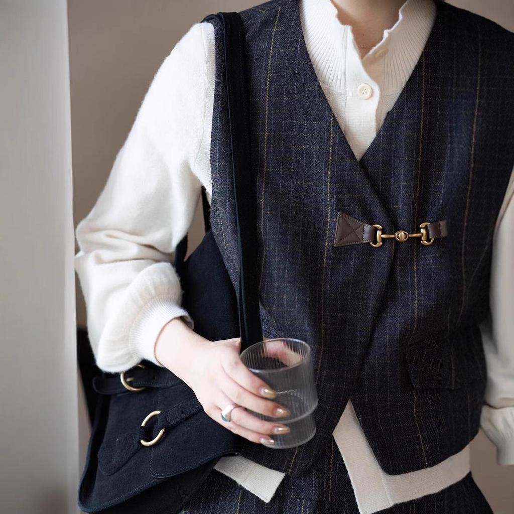 Комплект ретро-костюма и жилета в клетку «Хогвартс» от Ink Line Studio с плиссированной юбкой