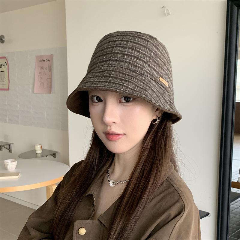 Autumn and winter French high-end elegant irregular basin hat women's small fragrant style simple plaid fashion bucket hat