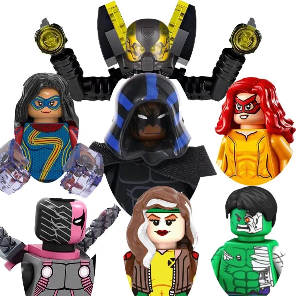 Marvel's Sword of Legends, Robin, Doctor Doom, Master of Imitation, Hellboy, The Flash Ant Man Birthday Gift Splicing Toy