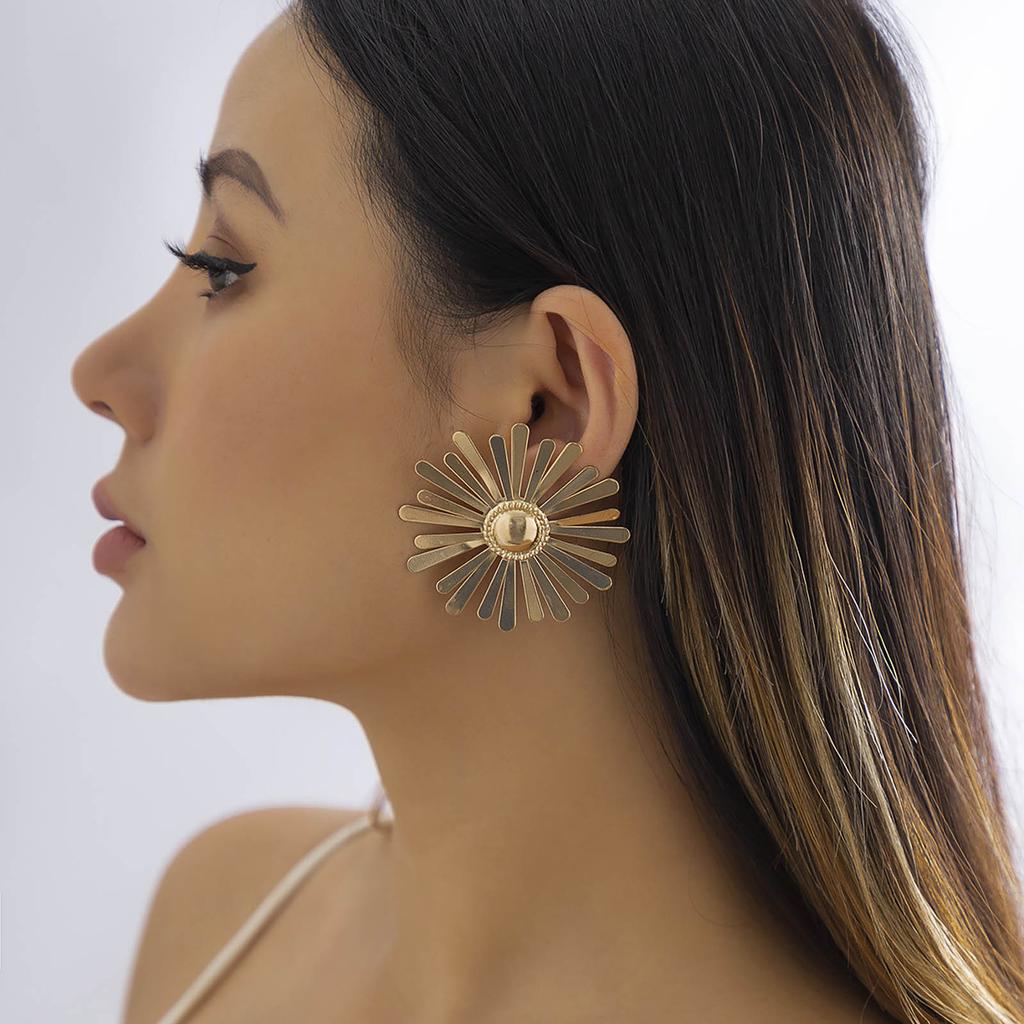 Серьги творческой личности, модные женские ювелирные аксессуары, серьги-гвоздики с подсолнухом