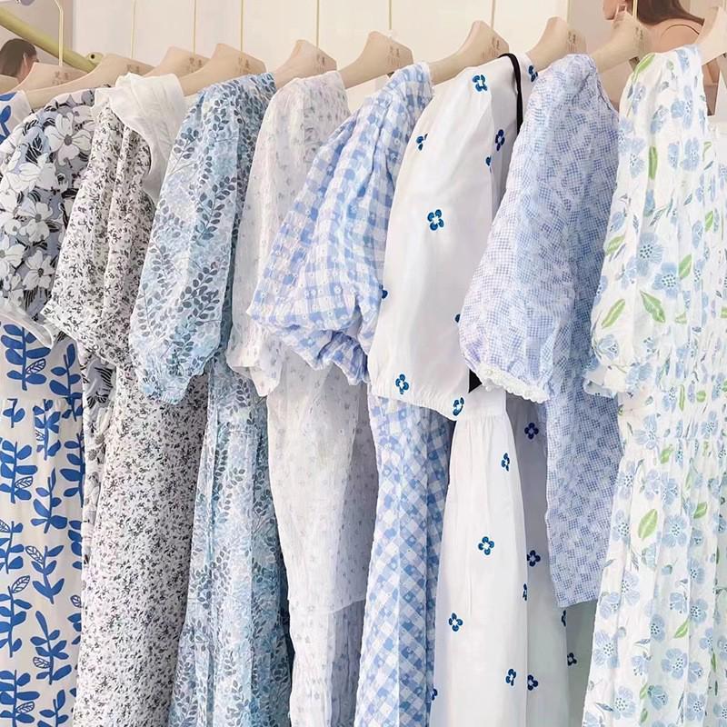 Летнее платье 2025 года с французским цветочным принтом - Коллекция женской одежды бренда Thirteen Lines