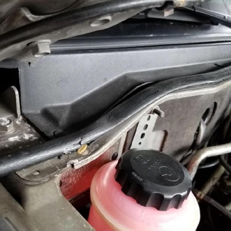 Универсальные гибкие уплотнительные полосы для капота автомобиля Пыле- и влагозащита Долговечная резиновая уплотнительная лента Шумоподавление для V93 V97 V98 V95 5902A054