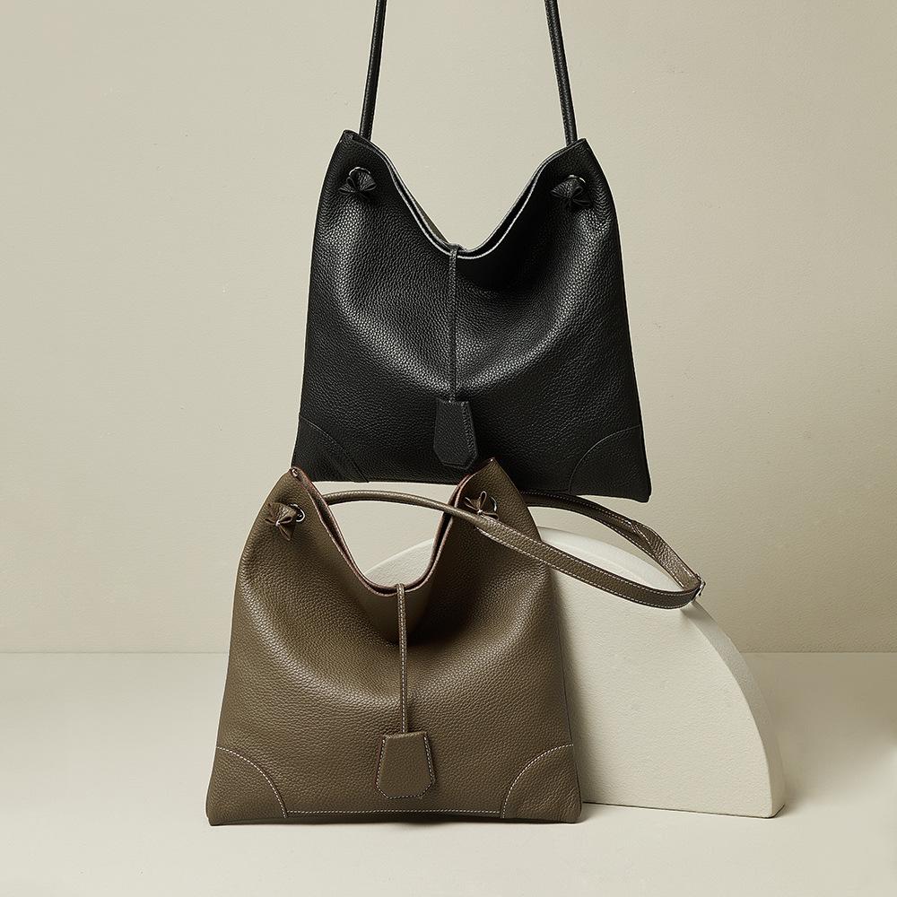 Маленькая сумка-тоут из натуральной кожи в стиле ретро, повседневная модная сумка через плечо, нишевый дизайн, вместительная кожаная сумка на одно плечо