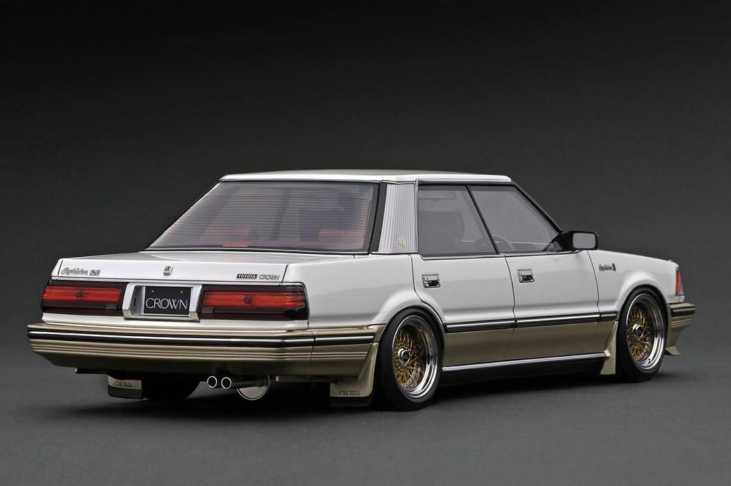 Масштабная модель ignition Toyota Crown Royal Saloon G Перламутровая готовая модель IG3826 TK.Company 1/18 3.0 (120) Белое золото