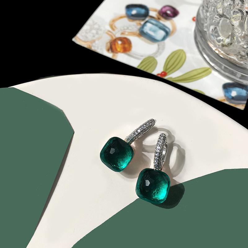 Серьги-пусеты из серебра S925 в стиле знаменитостей – Грибовидная головка с бриллиантовой инкрустацией и квадратным камнем конфетного цвета