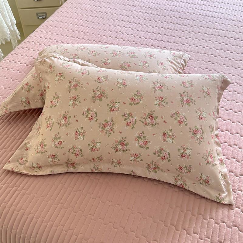Mei Yun Ge Knitted Double Layer Yarn Bed Cover Four-Piece Set