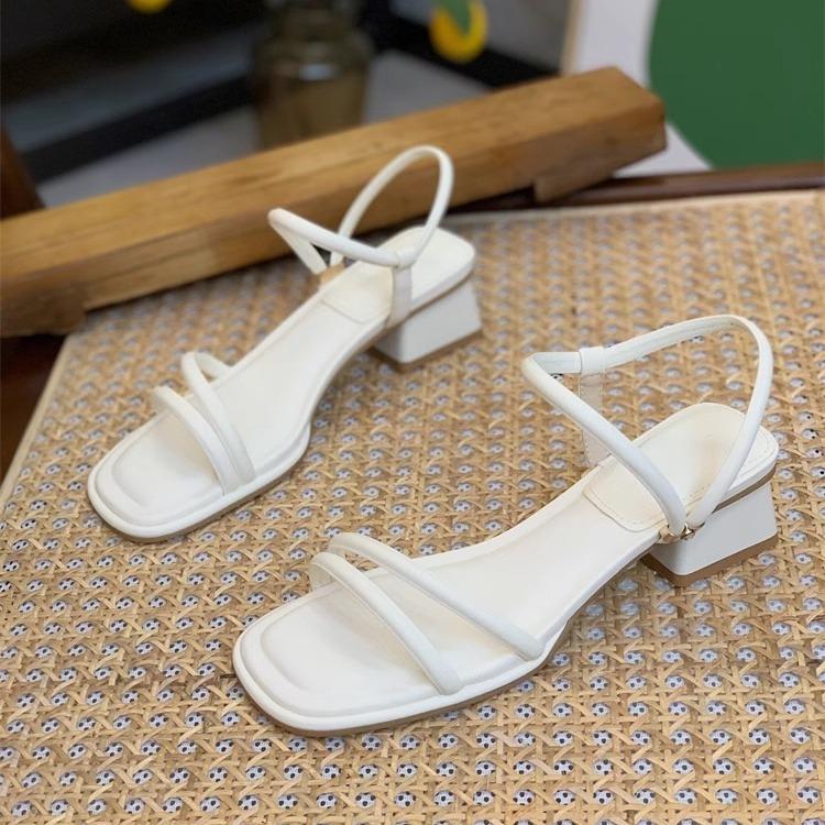 Высокие каблуки 4,5 см, новые летние босоножки на среднем каблуке с открытым носком и квадратной головкой, модные однотонные сандалии на среднем каблуке с поясом, женская обувь