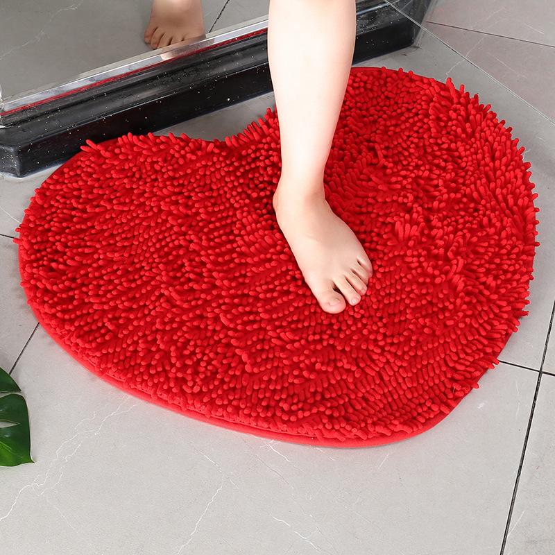 Heart-shaped Floor Mats 40x50cm Bathtub Absorbent Non-slip Mats Toilet Bathroom Wedding Carpet Household Products