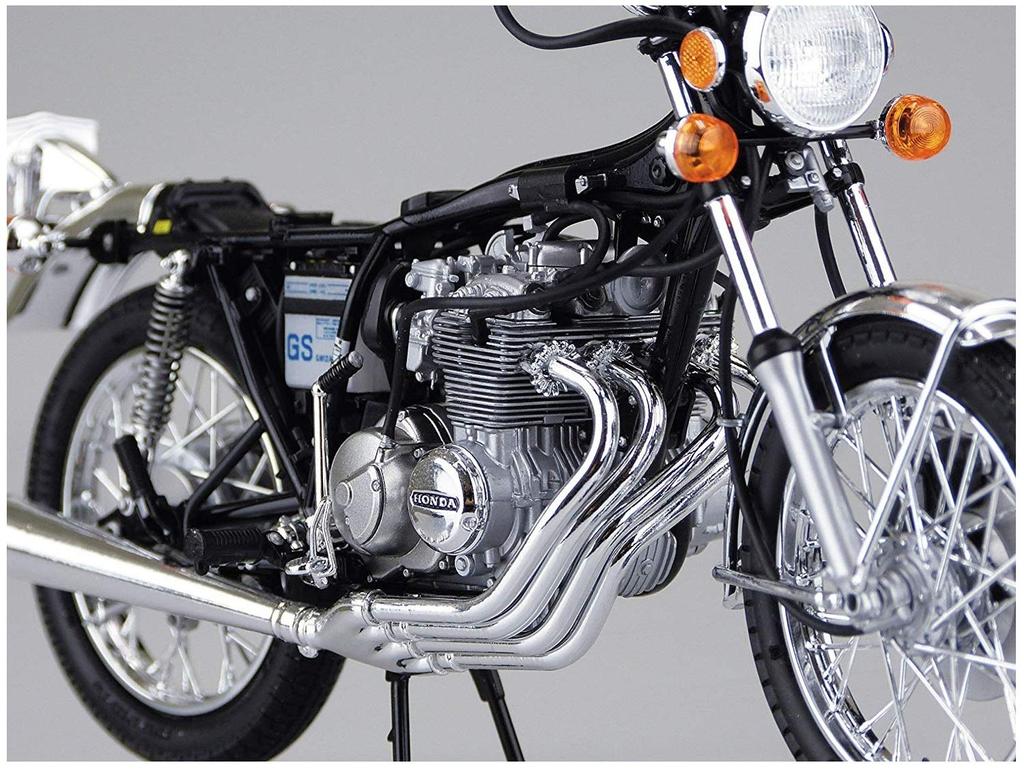 Велосипед Aoshima Bunka Kyozaisha серии Honda 398cc, пластиковая модель 1/12 № 30 CB400FOUR-I/II